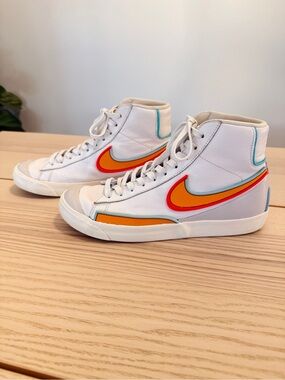 Nike Blazer Mid 77 Infinite White Kumquat Sneakers Mens 8 Womens 9.5